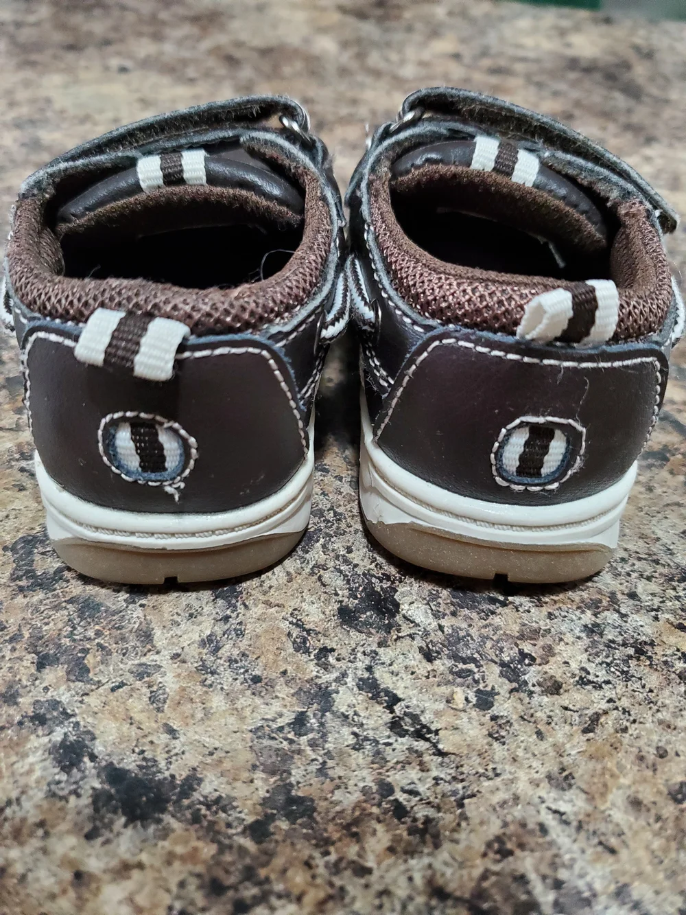 OshKosh B'gosh Dark Brown Moccasin-Style Hook-and-Loop Shoes